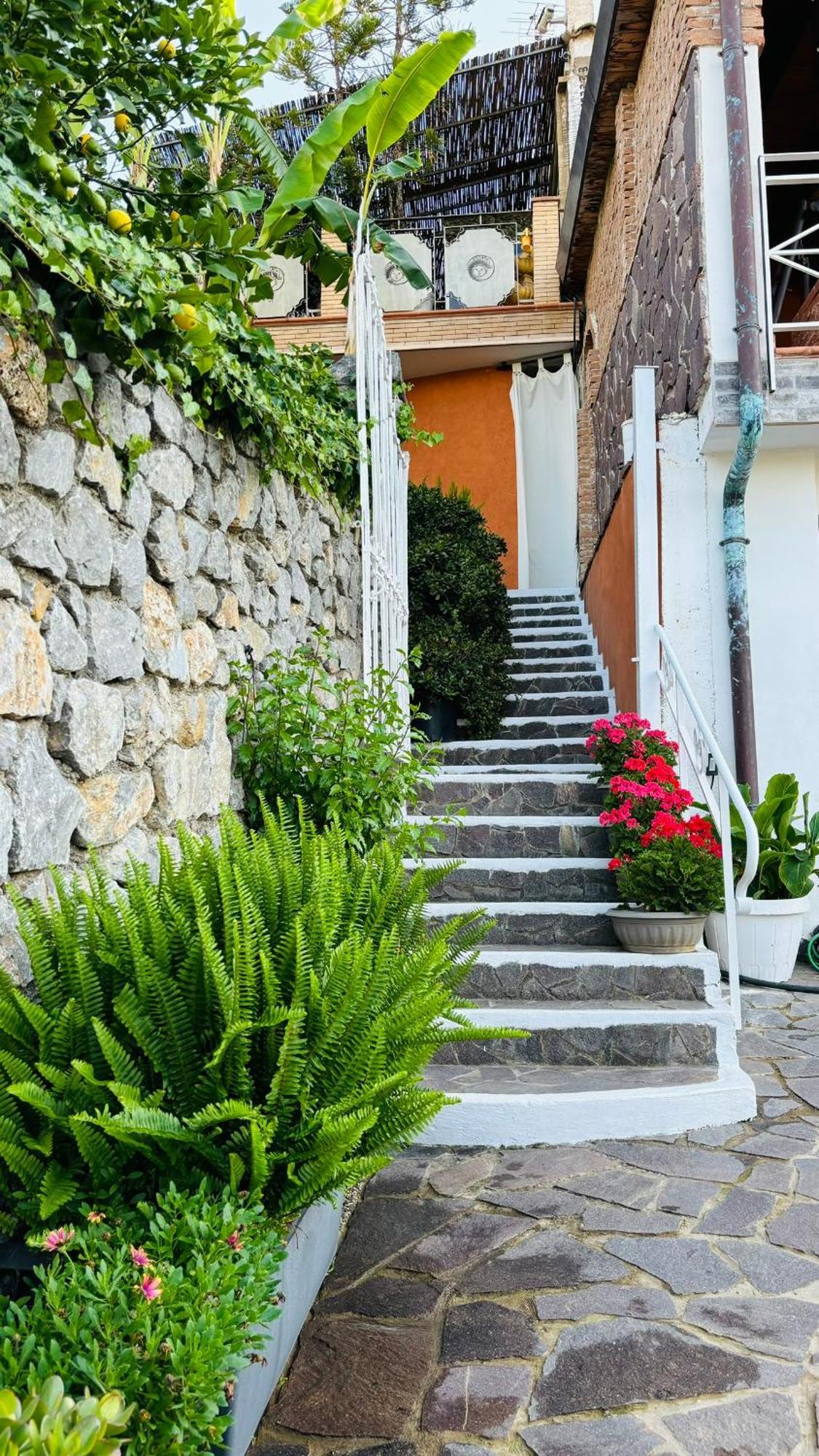 B&B Sole E Luna Palermo Exterior foto
